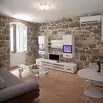Διαμέρισμα Casa Matosica