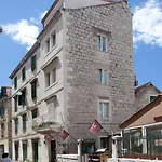 Casa Matosica Σπλιτ