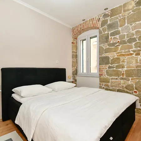 马托斯卡之家公寓